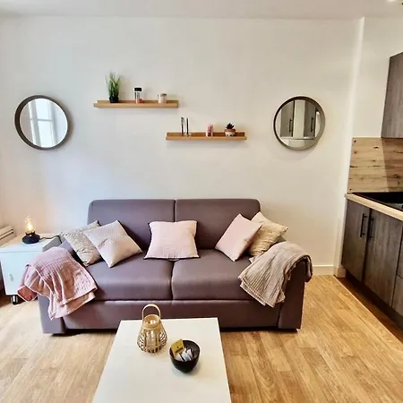 - Le Sweet Cosy アパート